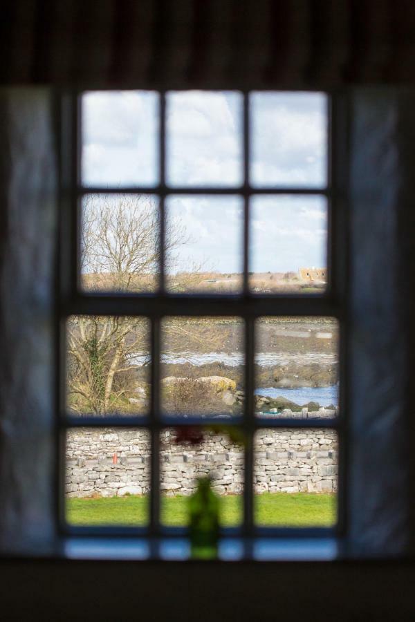 Dunguaire Thatched Cottages Galway Exterior foto